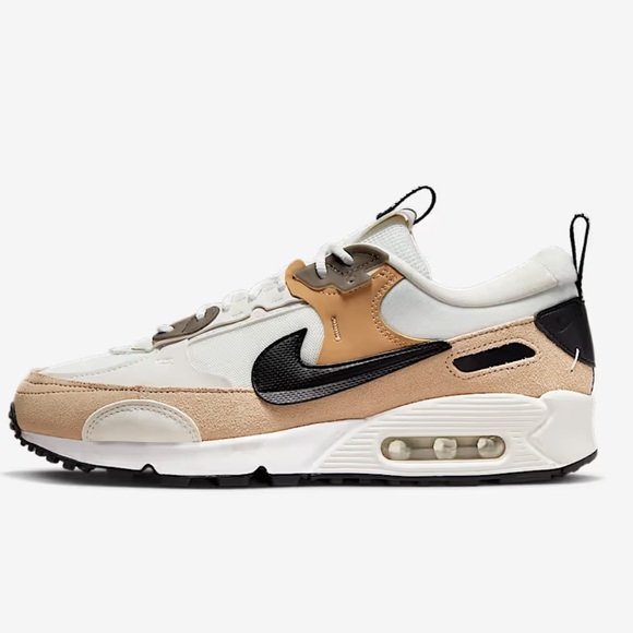 Nike Shoes - Nike Air Max 90 Futura